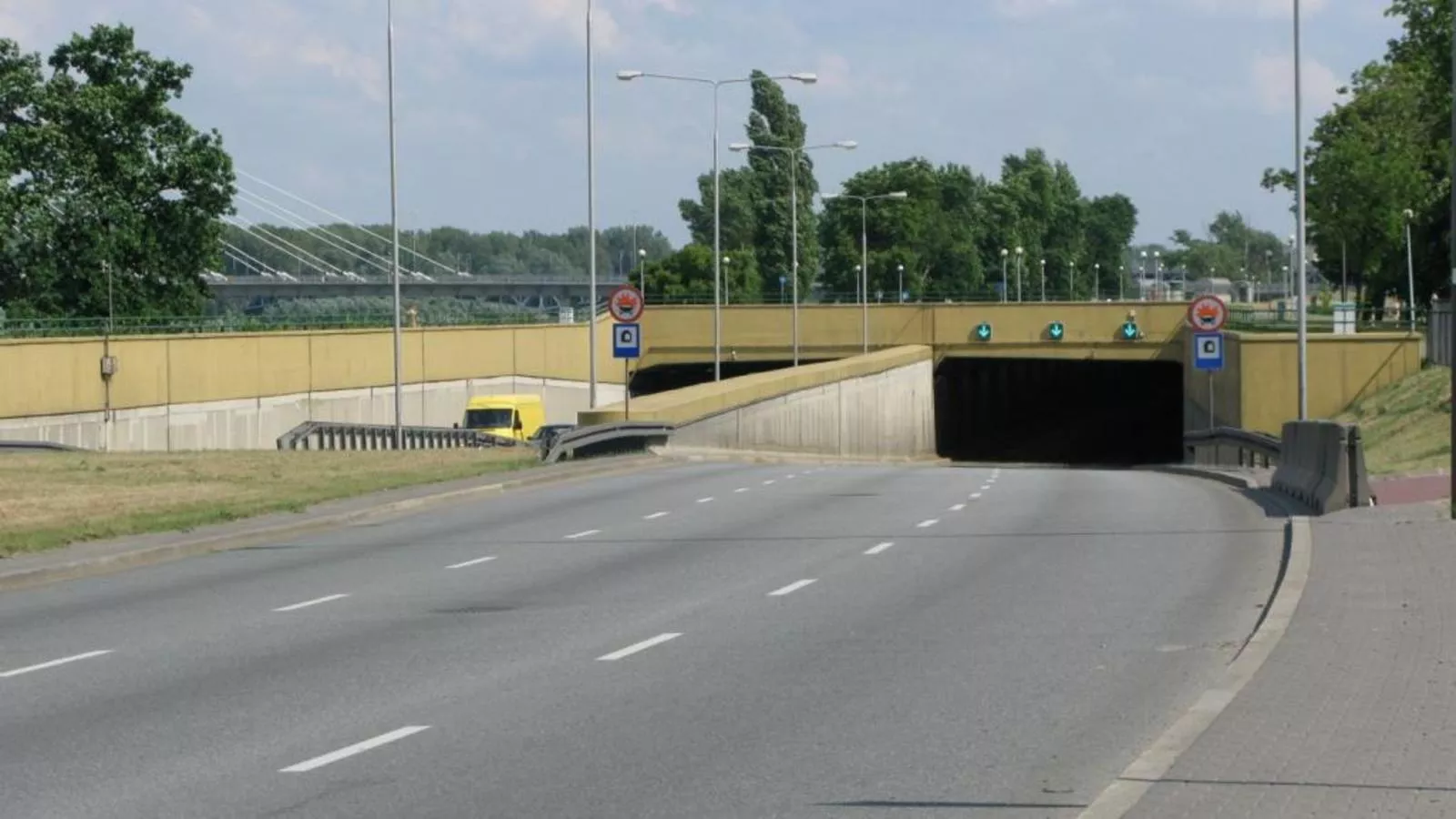 Tunel na Wisłostradzie Warszawa 