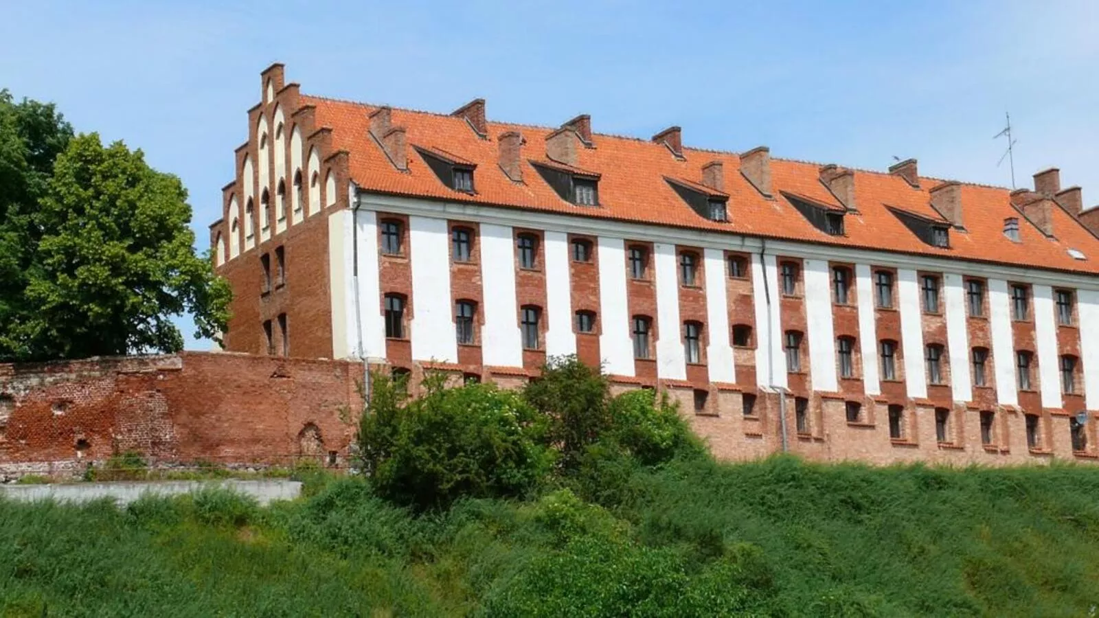 Zamkowa Skarpa Gniew