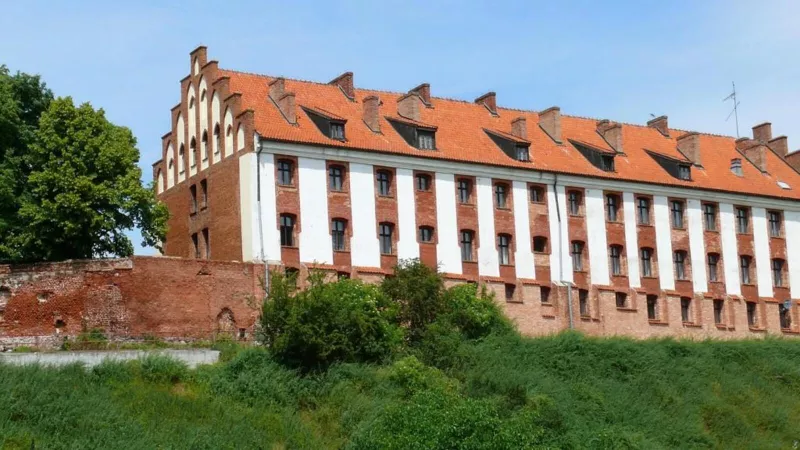 Zamkowa Skarpa Gniew