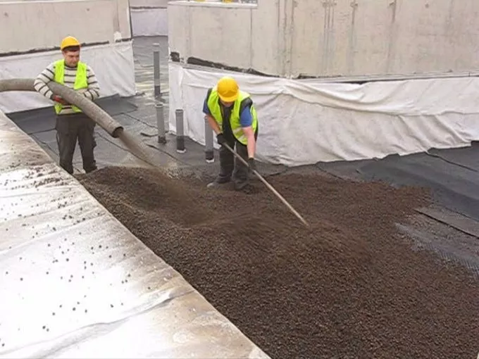 We wrocławskim Afrykarium Leca® KERAMZYT układano pompą