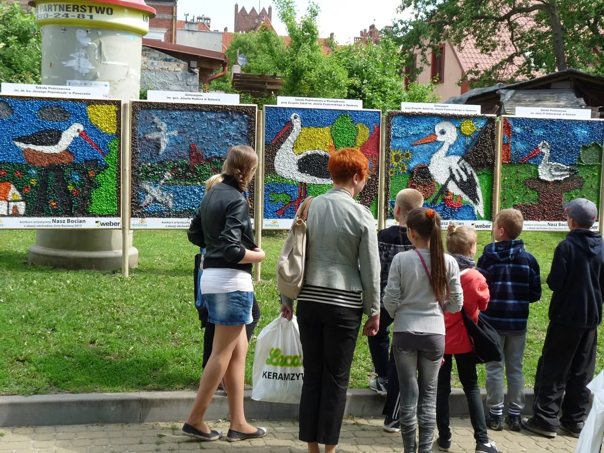 Wystawa prac plastycznych wykonanych z użyciem Leca® KERAMZYTU